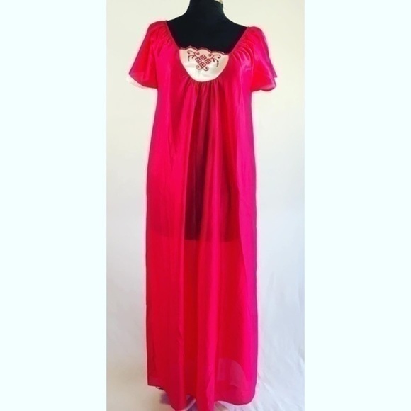 Vintage Miss Diva Hot Pink Maxi Nightgown - Picture 3 of 9